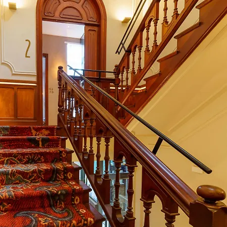 Boutique Cordial Plaza Mayor De Santa Ana Hotell 4*