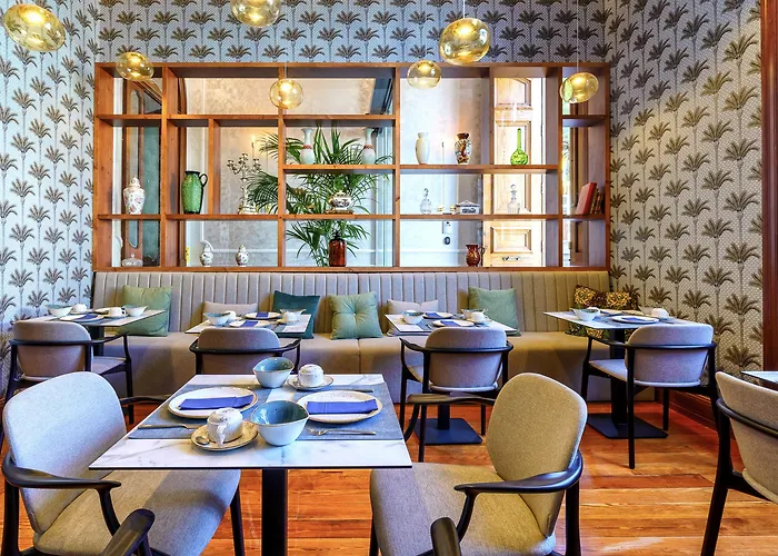 Boutique Cordial Plaza Mayor De Santa Ana