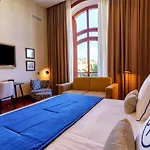 Boutique Cordial Plaza Mayor De Santa Ana Hotel 4*