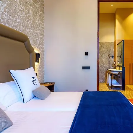 Boutique Cordial Plaza Mayor De Santa Ana 酒店 4*