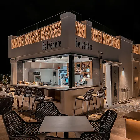 Boutique Cordial Plaza Mayor De Santa Ana Szálloda
