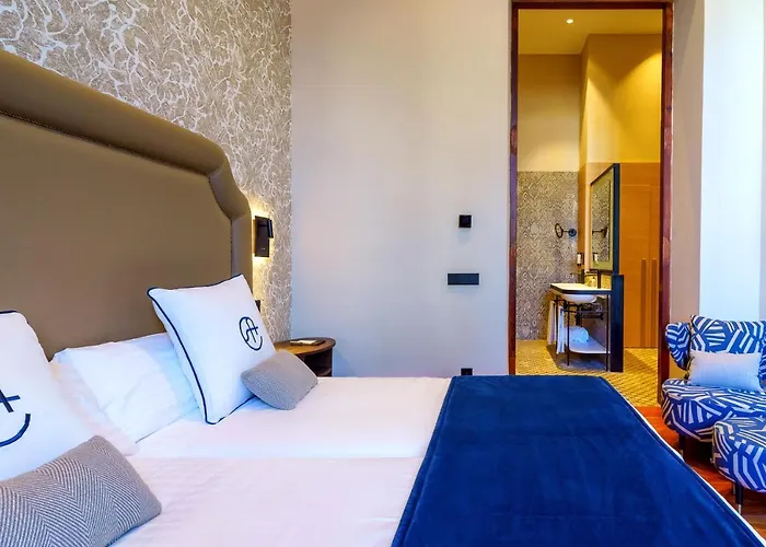 Boutique Cordial Plaza Mayor De Santa Ana Ξενοδοχείο 4*